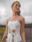 Based in Vermont, Tara Lynn creates and ships her custom eco-wedding gowns